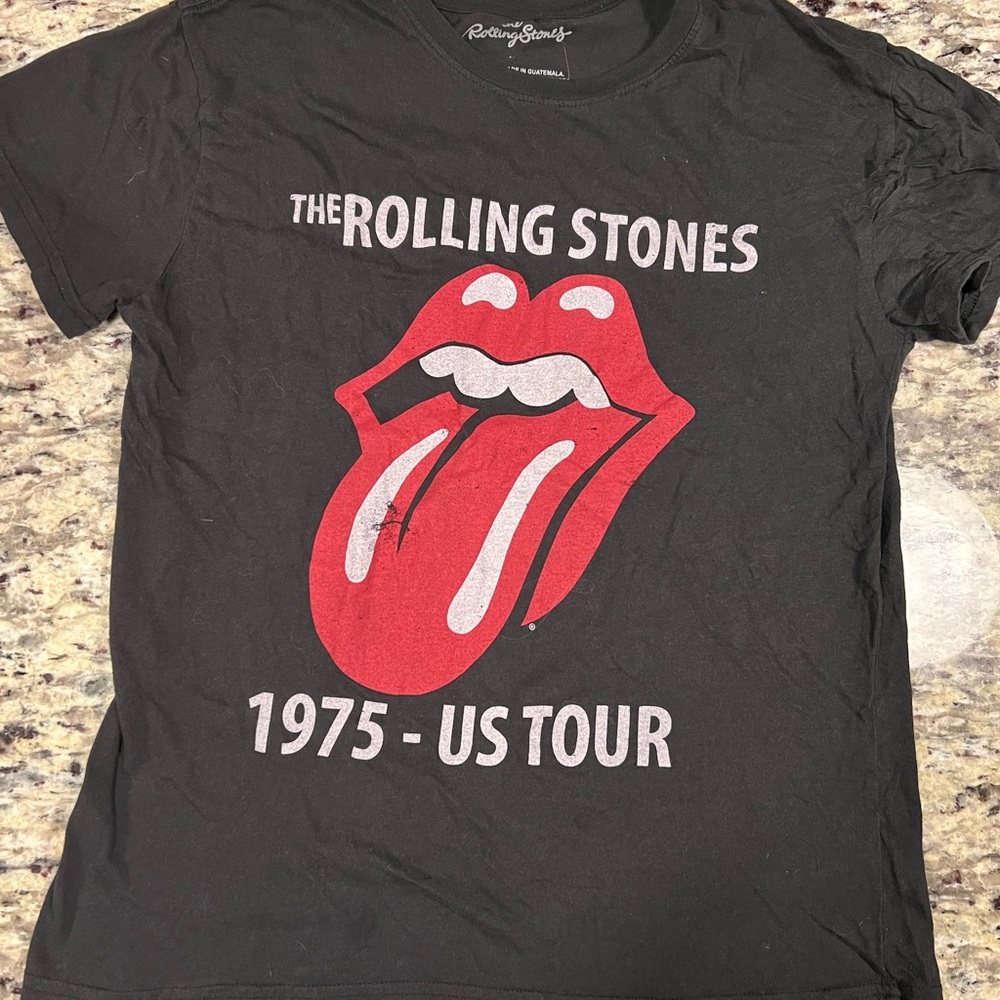 Rolling Stones Black and Red Women's Short Sleeve Tee - fitted size large
